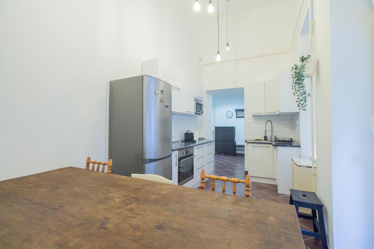 Industrial Double Loft Apartment Budapest Ngoại thất bức ảnh
