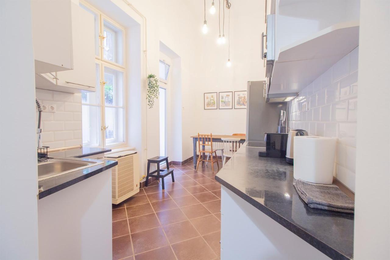 Industrial Double Loft Apartment Budapest Ngoại thất bức ảnh